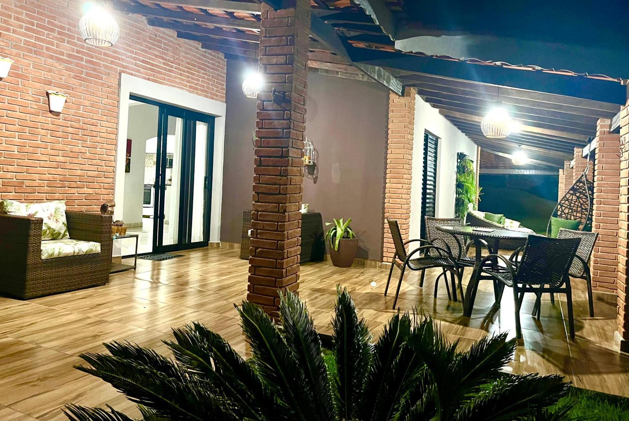 Chacara Tha&Thi Cond Fechado Wi Fi Spa E Pisc Aquececimento Solar 邦热苏斯杜斯佩尔多埃斯 外观 照片